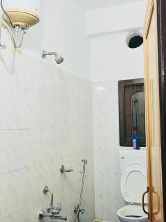 Serenity Cozy 1BHK Retreat - 3