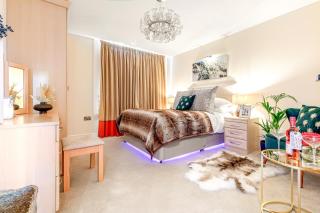 City centre Luxury penthouse with balcony, terrace & free parking - Leicester - 8