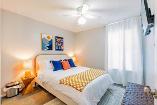 Waterfront Condo - Canal Views - Walk to Beach - Gulf Shores - 2