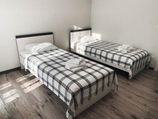 Apartments Domovik Трьохкімнатна квартира , європейського стилю - Mukacheve - 9