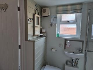 Flower Garden Studio in Sheringham-Cycle friendly - 3