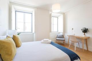 Luxury Apartment with Balcony in Downtown Lisbon - Lissabon - 8