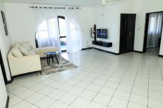 Fully furnished 2 bedroom villa in Nyali with swimming pool all en-suite 3 minutes walking distance to the beach behind city mall - Mombasa - 6