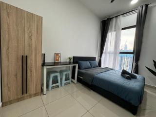 Trion KL By HomeTaric Suite - 5
