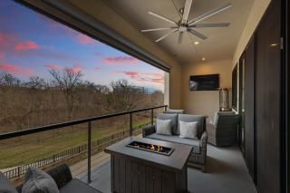 Luxury Living at its Finest 3BD Sleeps 6 - 6