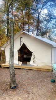 Luxury Spacious Mountain Glamping - Delta - 8