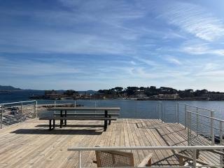 La Corniche - vue mer à 180 degrés - centre ville - Bandol - 7