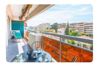 Le Saint Louis - Parking - Central - Terrace - AC - Spacious - Le Cannet - 9
