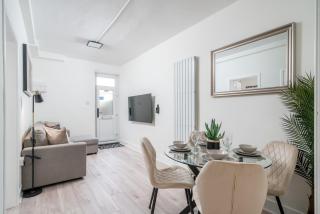 Spacious 2bed flat free parking and garden - Londra - 7