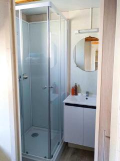 ZEcamping 3 étoiles à 1km de la plage piscine jacuzzi animaux acceptés - Viggianello - 2