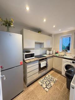 Elegant En-suite Flat in Farnham - - 9