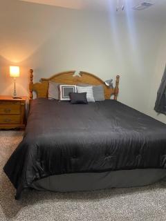 Cozy 3 Bedroom Home in Quiet Neighborhood - Amarillo - 4