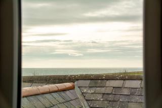 Ty'r Garreg - Rhoscolyn - 6