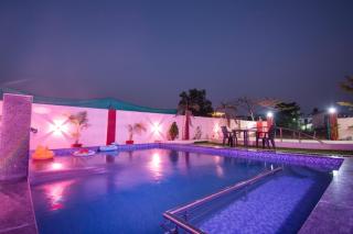 EMPYREAN STAY II 4BHK II CHARLIE VILLA II AC II BIG POOL Il - Lonavala - 0