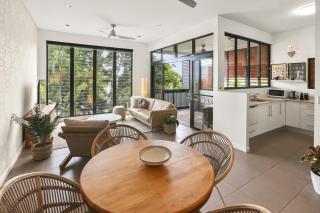 Ocean Horizons with Coral Sea Views - Trinity Beach - 1