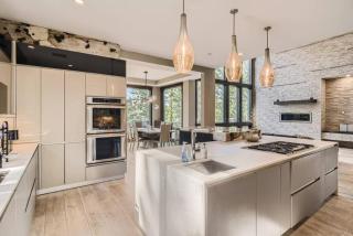 Luxury Mtn Home With A Sauna And Speakeasy Near To Red Rocks - 7