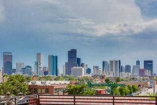 Luxury Loft With Skyline Viwes In RiNo - 9