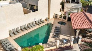 Great Townhome on the Island Launch your boat in minutes - Lake Havasu City - 3