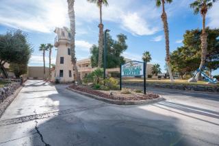Great Townhome on the Island Launch your boat in minutes - Lake Havasu City - 9