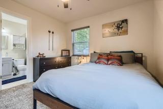 Pet Friendly In West Denver Bungalow Near Meow Wolf - 7