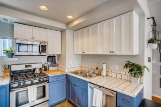 Pet Friendly Hip home in Baker With A 5-star Location - 9
