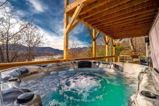 Wildview Retreat - Lake Lure - 8