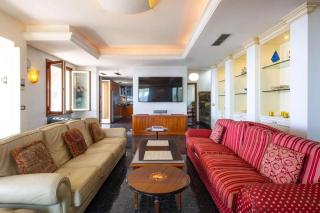 Villa Caroleo-Sleeps 20-Pool-Sea Views-pets - Ospedaletti - 7
