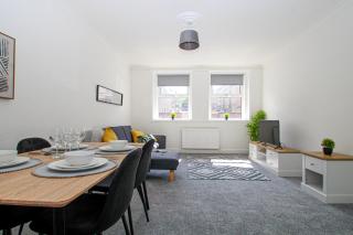 Tobago Urban Apartment - Greenock - 9