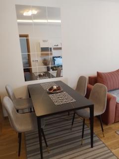 Four Seasons Suite - 4