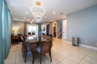 Classic 8bd house - Encore Reunion Close to Disney - 2