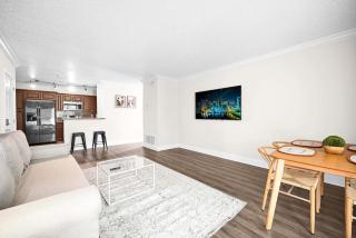 Serene Poolside Getaway Lake Access Parking - Boca Raton - 9