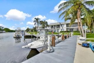 Serene Poolside Getaway Lake Access Parking - Boca Raton - 7