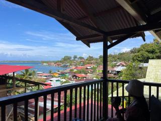 Soka Oceanview Loft Near Beach 15min Walk - Bastimentos - 0