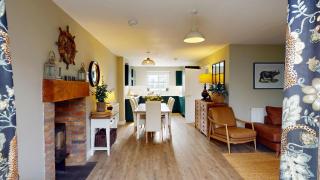 Baybreak - Part of the The Bay Filey Holiday Village with pool, gym and direct beach access, pub, restaurant, tennis and meadows walks - 5