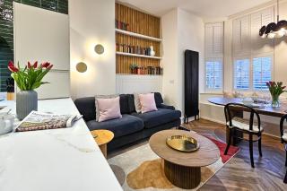 Apartment 1, East Parade, Harrogate, - Harrogate - 0