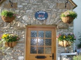 Lodge House B&B - Buckland St Mary - 6