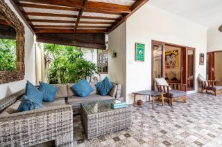 Just a 3 min stroll to the Seminyak beach - 5