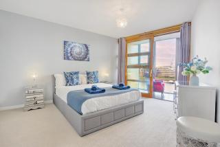 Cozy 1-Bed Flat with Gym Access & Charming Vibe - Londra - 9