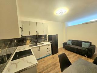 Dea's Apartments - Golem - 1
