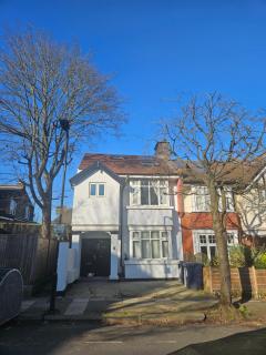 Private Room Direct Travel Heathrow & Central Ldn - London - 4