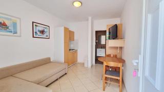 Apartments Lovincic - Baška - 9