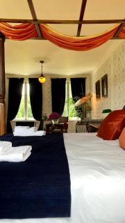 Chambre d'hôtes Marina - Château Le Bas Bleu - Quesnoy-le-Montant - 2
