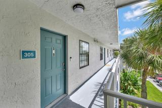 Delray Beach Retreat Pool Beach Free Parking - Delray Beach - 1