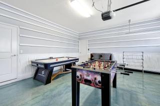 Champions Gate Home: Pool, Movie Room & Near Disney - 4