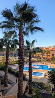 Luxury large 2 bedroom Apartment 10 min walk to Villamartin Plaza - 8