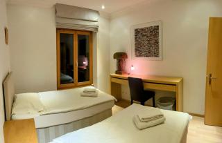 Luxury Apartment, Panoramic Mountain Views, 5* Spa Facilities - 3 Bedroom - Chateau-d'Oex - 1