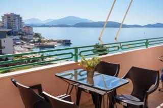 Sunny's side apartament - Sarandë - 0
