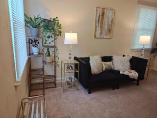 ShayBnB - Portsmouth - 7