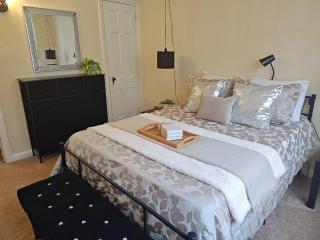 ShayBnB - Portsmouth - 6