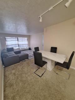 Home Away Hideout - 7